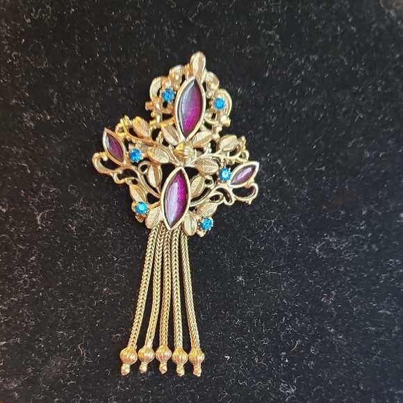 Jewelry - Elegant Gold and Purple Brooch with Blue Accents
